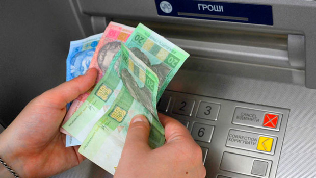 Чому українці обирають миттєві кредити онлайн?